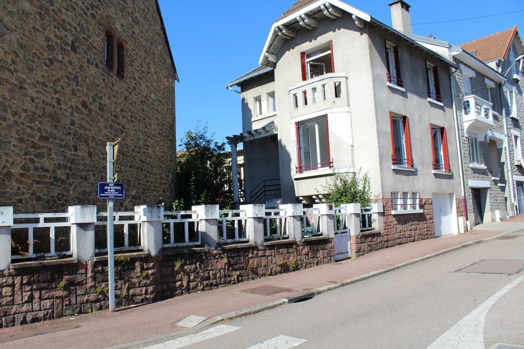Cottage De Noelle Limoges Exteriör bild